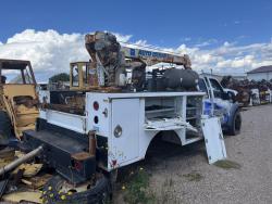 CAMION DE SERVICIO FORD F450 PARA REFACCIONES