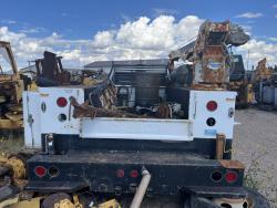 CAMION DE SERVICIO FORD F450 PARA REFACCIONES