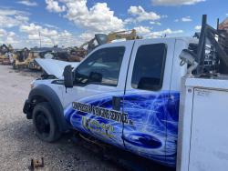 CAMION DE SERVICIO FORD F450 PARA REFACCIONES