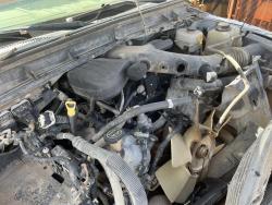 CAMION DE SERVICIO FORD F450 PARA REFACCIONES