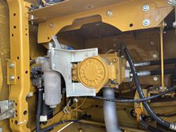 CATERPILLAR 330 CON BRAZO PIERCE HSB-20