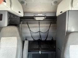 FREIGHTLINER CASCADIA 126