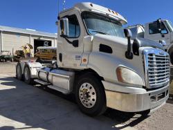 FREIGHTLINER CASCADIA 113