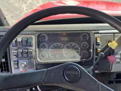 CAMION CON GRUA HIAB 330-6