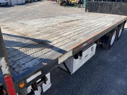 CAMION CON GRUA HIAB 330-6