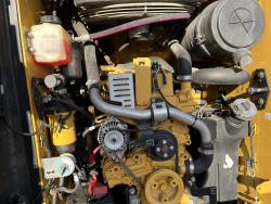 CATERPILLAR 242D3