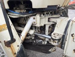 CAMION DE SERVICIO CAT 730