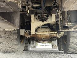 CAMION DE SERVICIO CAT 730