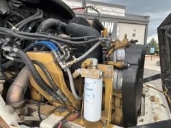 CAMION DE SERVICIO CAT 730