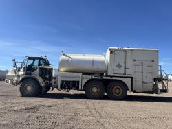 CAMION DE SERVICIO CAT 730 PARA REFACCIONES