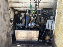 CAMION DE SERVICIO CAT 730 PARA REFACCIONES