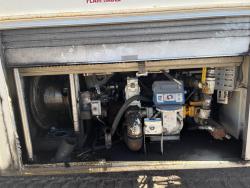 CAMION DE SERVICIO CAT 730 PARA REFACCIONES