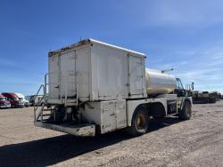 CAMION DE SERVICIO CAT 730 PARA REFACCIONES