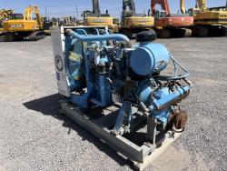 MOTOR CATERPILLAR 3126B CON CAJA REDUCTORA