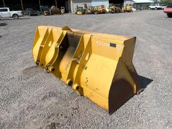 CUCHARON JOHN DEERE  DE 92 PULGADAS