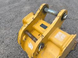 CUCHARON JOHN DEERE DE 24 PULGADAS