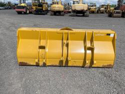 CUCHARON JOHN DEERE DE 92 PULGADAS