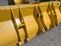 CUCHARON JOHN DEERE DE 92 PULGADAS