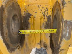 CUCHARON JOHN DEERE 524