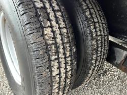 REMOLQUE CUELLO DE GANSO ECONOLINE P420F