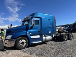 TRACTOCAMION FREIGHTLINER CASCADIA