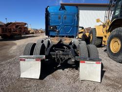 TRACTOCAMION FREIGHTLINER CASCADIA