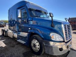 TRACTOCAMION FREIGHTLINER CASCADIA