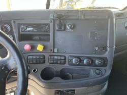 TRACTOCAMION FREIGHTLINER CASCADIA