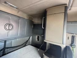 TRACTOCAMION FREIGHTLINER CASCADIA