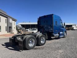 TRACTOCAMION FREIGHTLINER CASCADIA