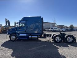 TRACTOCAMION FREIGHTLINER CASCADIA