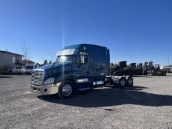 TRACTOCAMION FREIGHTLINER CASCADIA