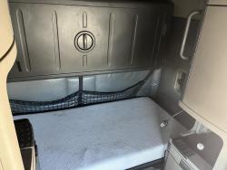 TRACTOCAMION FREIGHTLINER CASCADIA