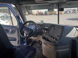 TRACTOCAMION FREIGHTLINER CASCADIA