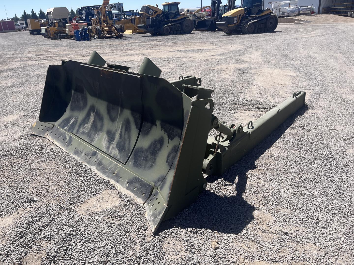 imagenes/INVOICE/2025/18364/PALA_PARA_TOPADOR_FRONTAL_JOHN_DEERE_850J_7.JPG