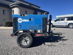 SOLDADORA MILLER BIG BLUE 400 PRO