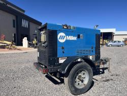 SOLDADORA MILLER BIG BLUE 400 PRO