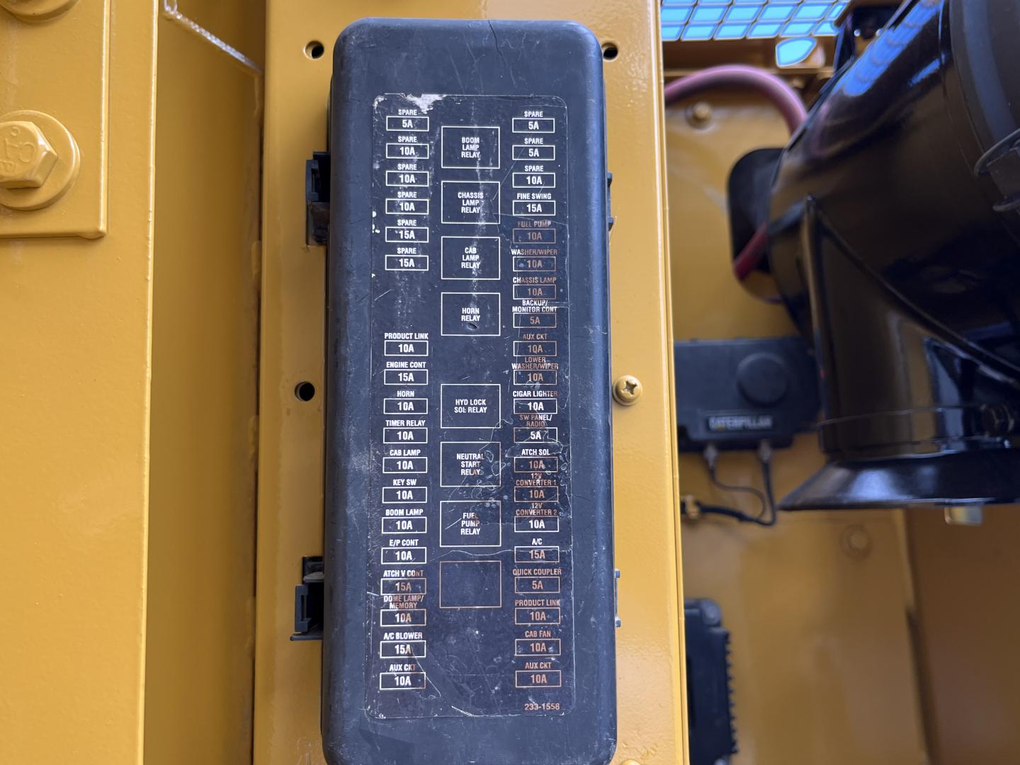 imagenes/INVOICE/2025/18392/EXCAVADORA_CATERPILLAR_320C_24.JPG