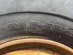 JOHN DEERE 744K