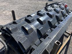 COMPACTADOR VIBRATORIO PATA DE CABRA FUTURE FT-CW-59 PARA MINICARGADORES