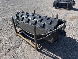 COMPACTADOR VIBRATORIO PATA DE CABRA FUTURE FT-CW-59 PARA MINICARGADORES