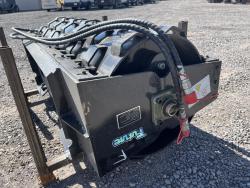 COMPACTADOR VIBRATORIO PATA DE CABRA FUTURE FT-CW-59 PARA MINICARGADORES