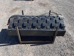 COMPACTADOR VIBRATORIO PATA DE CABRA FUTURE FT-CW-59 PARA MINICARGADORES