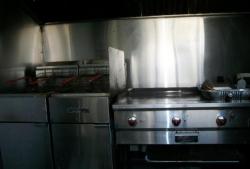 REMOLQUE FUD  PARA HACER COMIDA FUD 