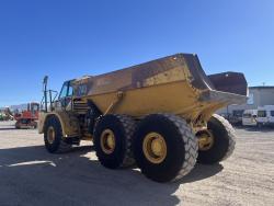 CATERPILLAR 740