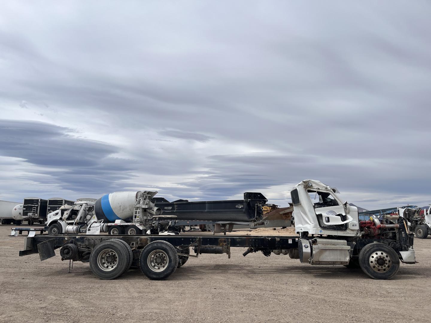 imagenes/INVOICE/2025/18450/CAMION_PETERBILT_367_5.JPG