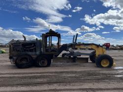 JOHN DEERE 670G PARA REFACCIONES