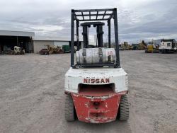 MONTACARGAS NISSAN CPJ02A25PV