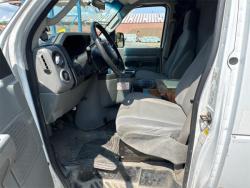 CAMIONETA FORD ECONOLINE E250