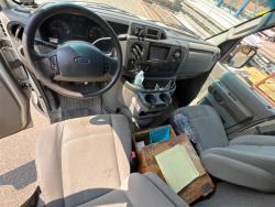 CAMIONETA FORD ECONOLINE E250